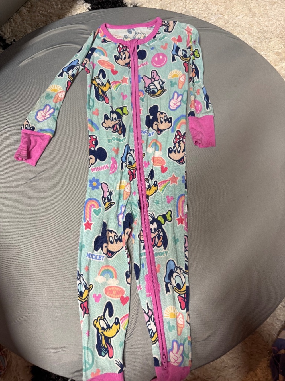 Little sleepies Minnie Mouse zippy